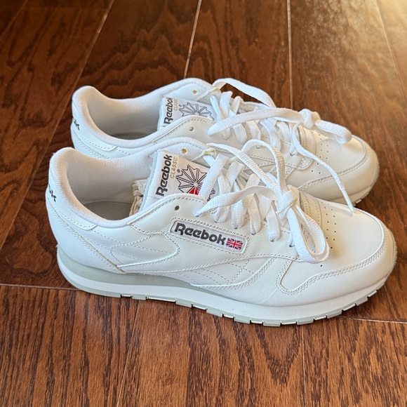 Reebok White Leather Sneakers - Picture 3 of 6